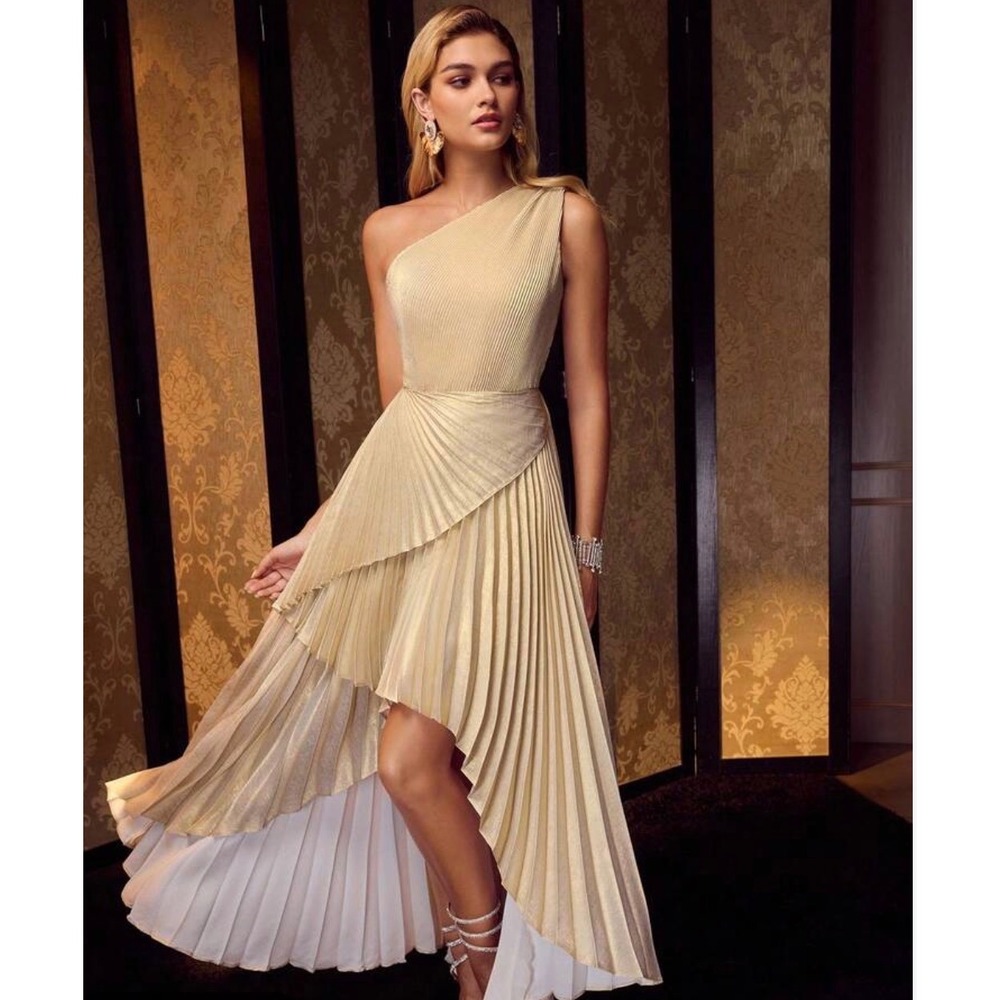 MOTF Premium Gold Metallic One Shoulder Pleated High-Low Formal Gown Size M